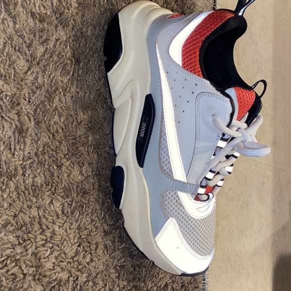 They don’t fit me anymore - Picture 3 of 6